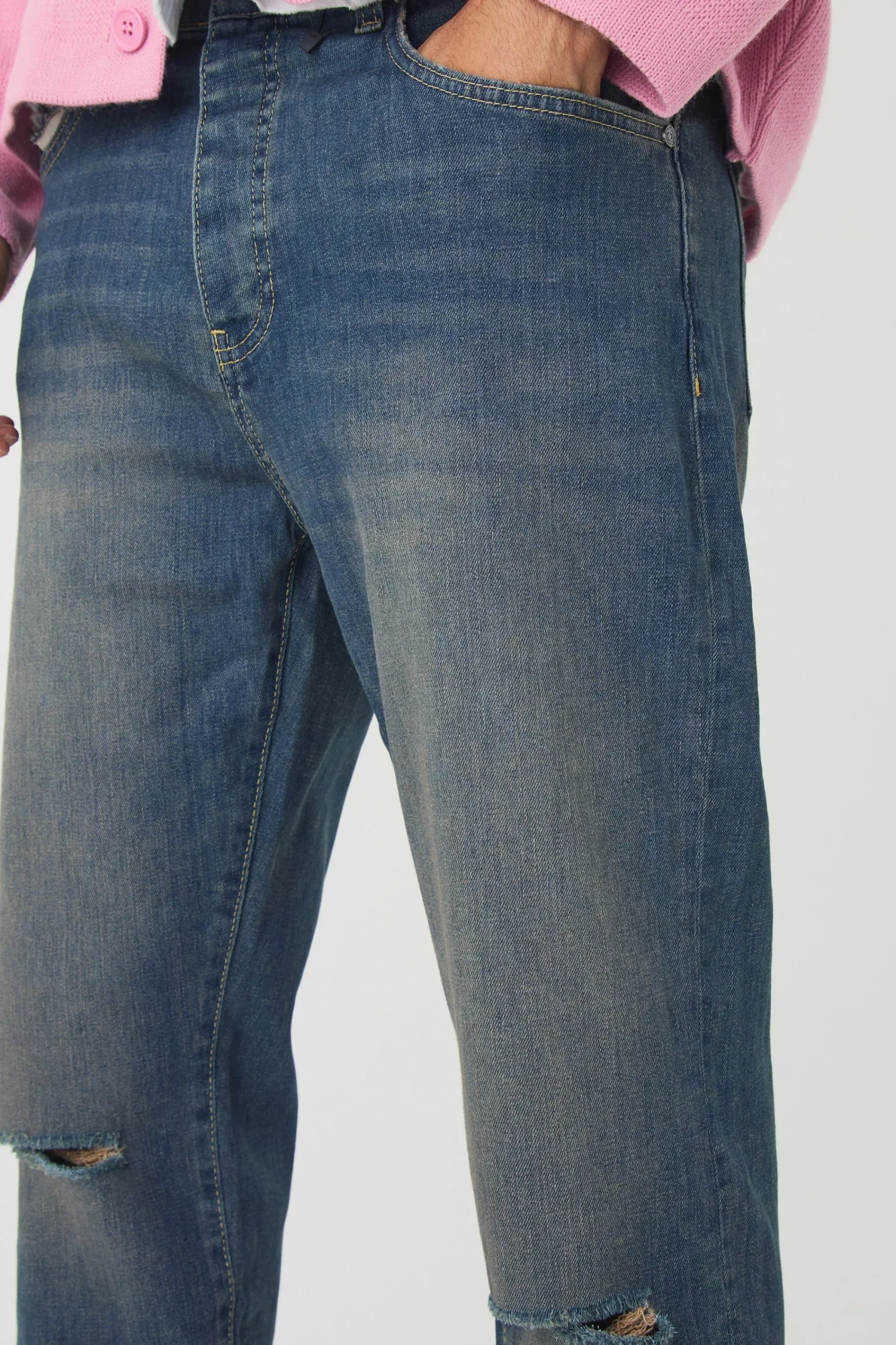 boohooMAN Straight Leg Ripped Knee Jeans | UK| Trousers|Jeans