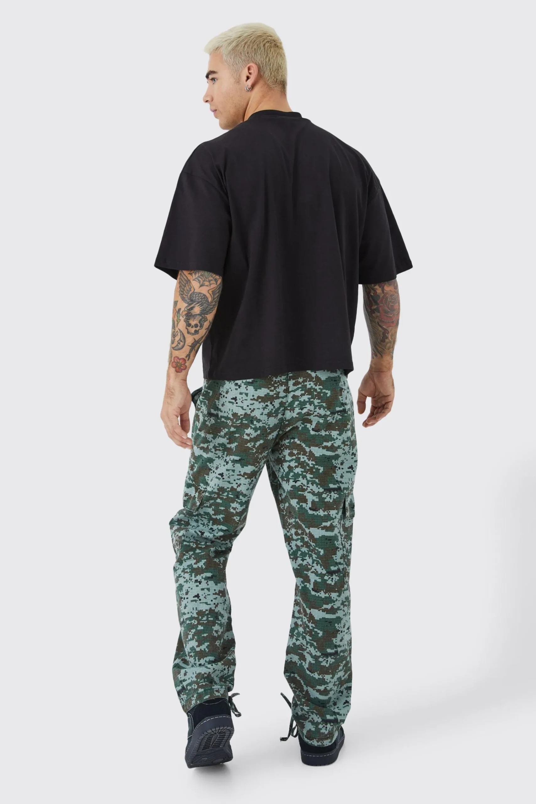 boohooMAN Straight Leg Tie Hem Camo Trouser | UK| Trousers