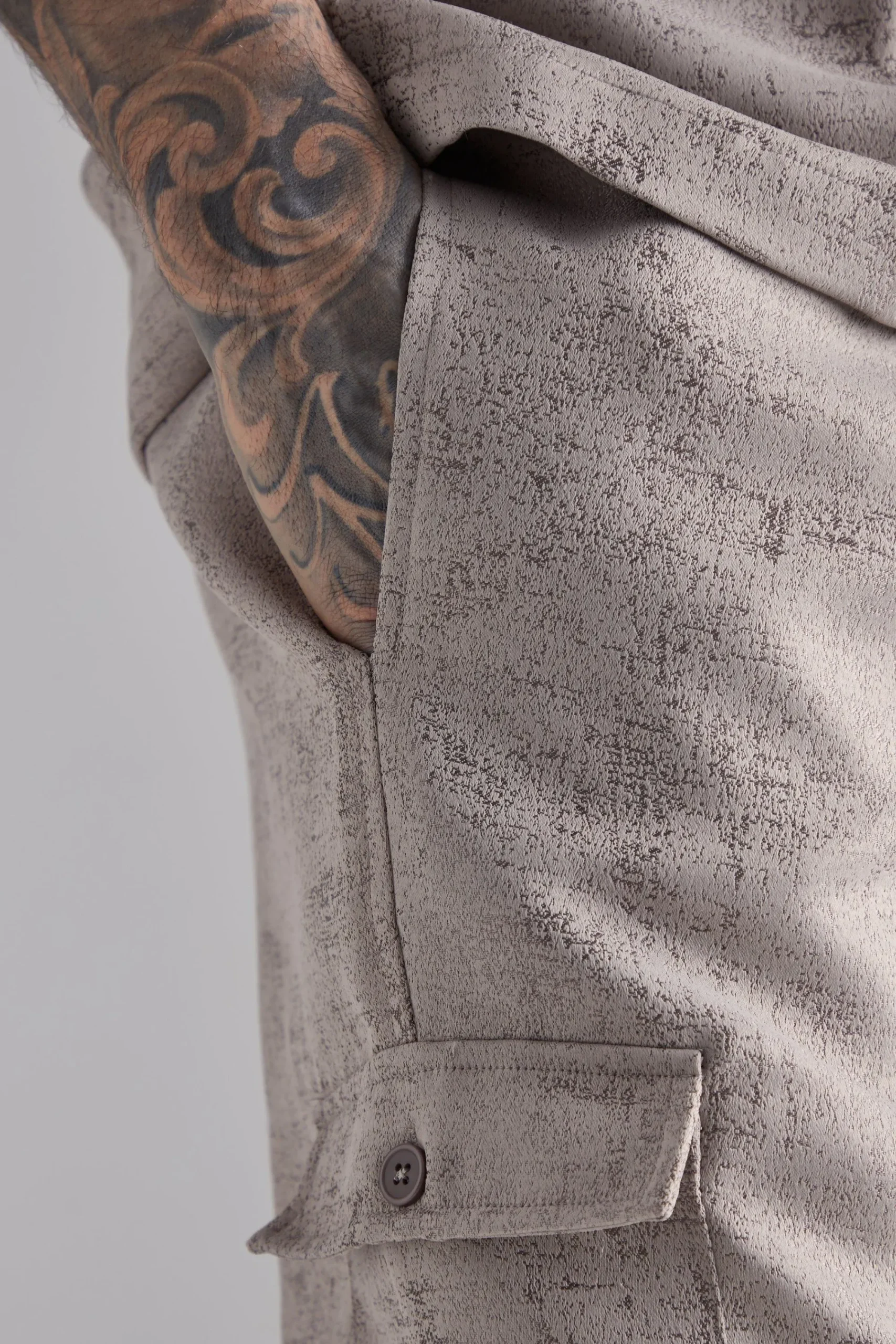 boohooMAN Tall Elasticated Waist Textured Cargo Short In | UK| Shorts