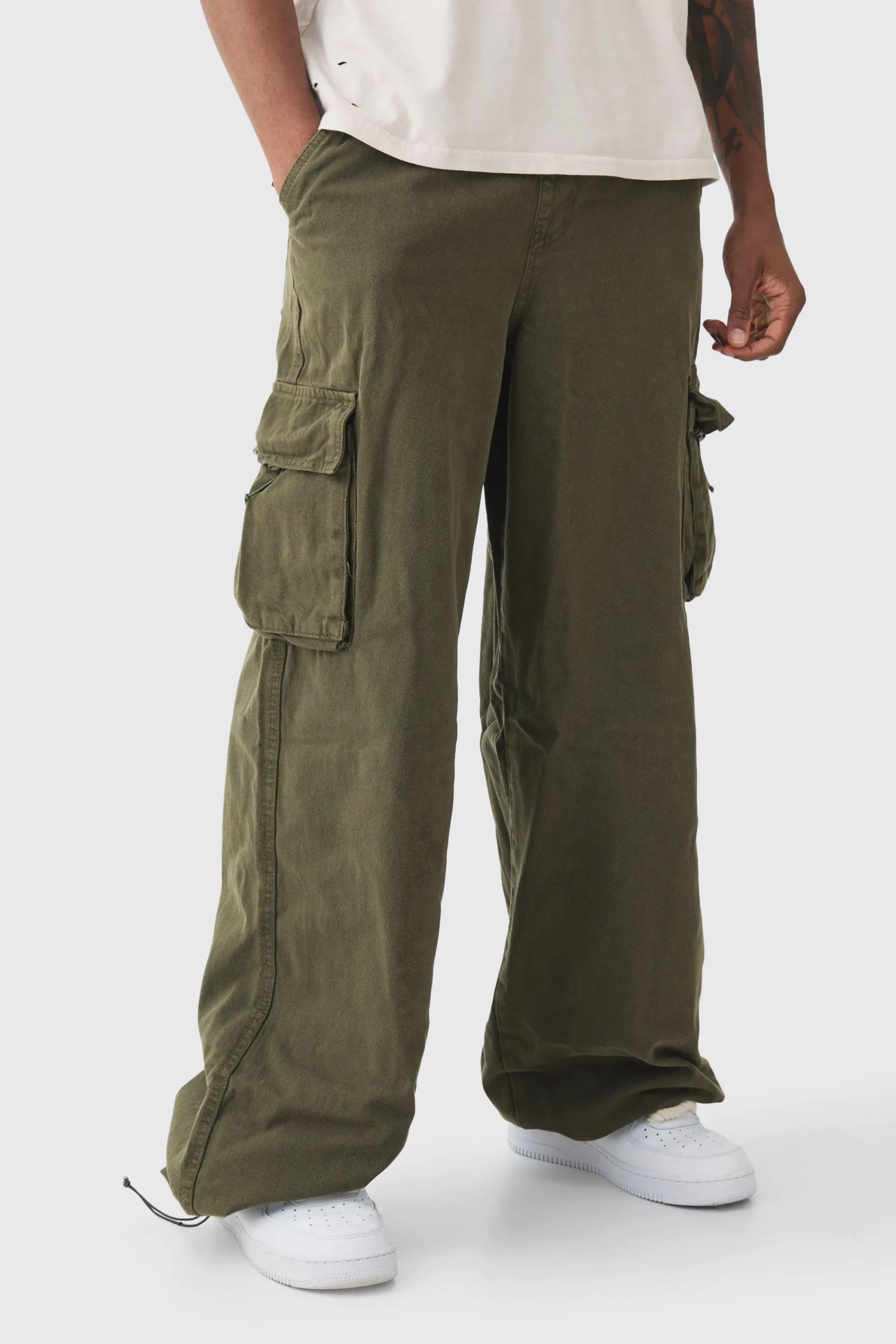 boohooMAN Tall Extreme Baggy Fit Toggle Cargo Trousers In | UK| Trousers|Cargos