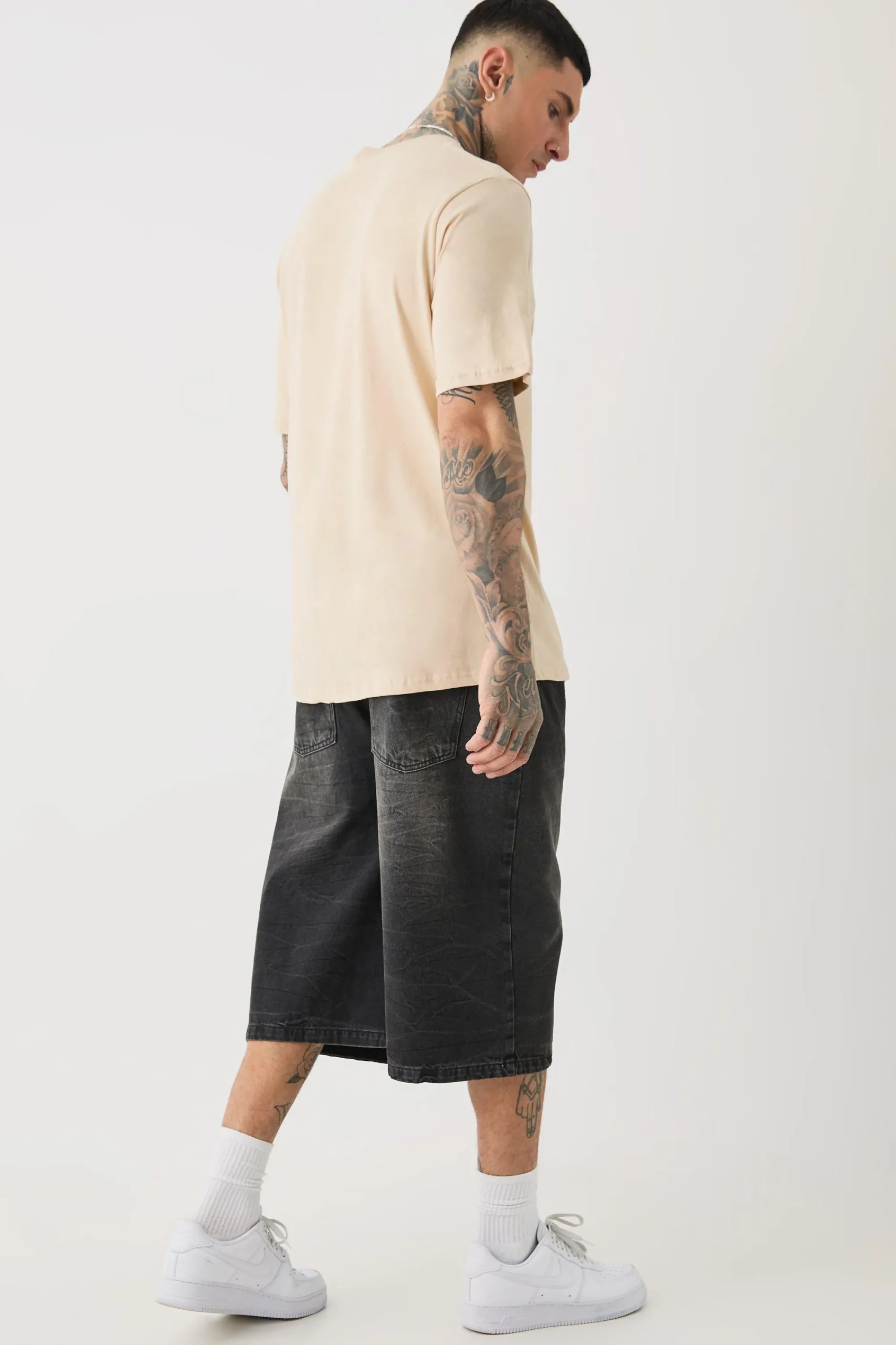 Tall Floral Line Drawing Print T-shirt | UK^boohooMAN Sale