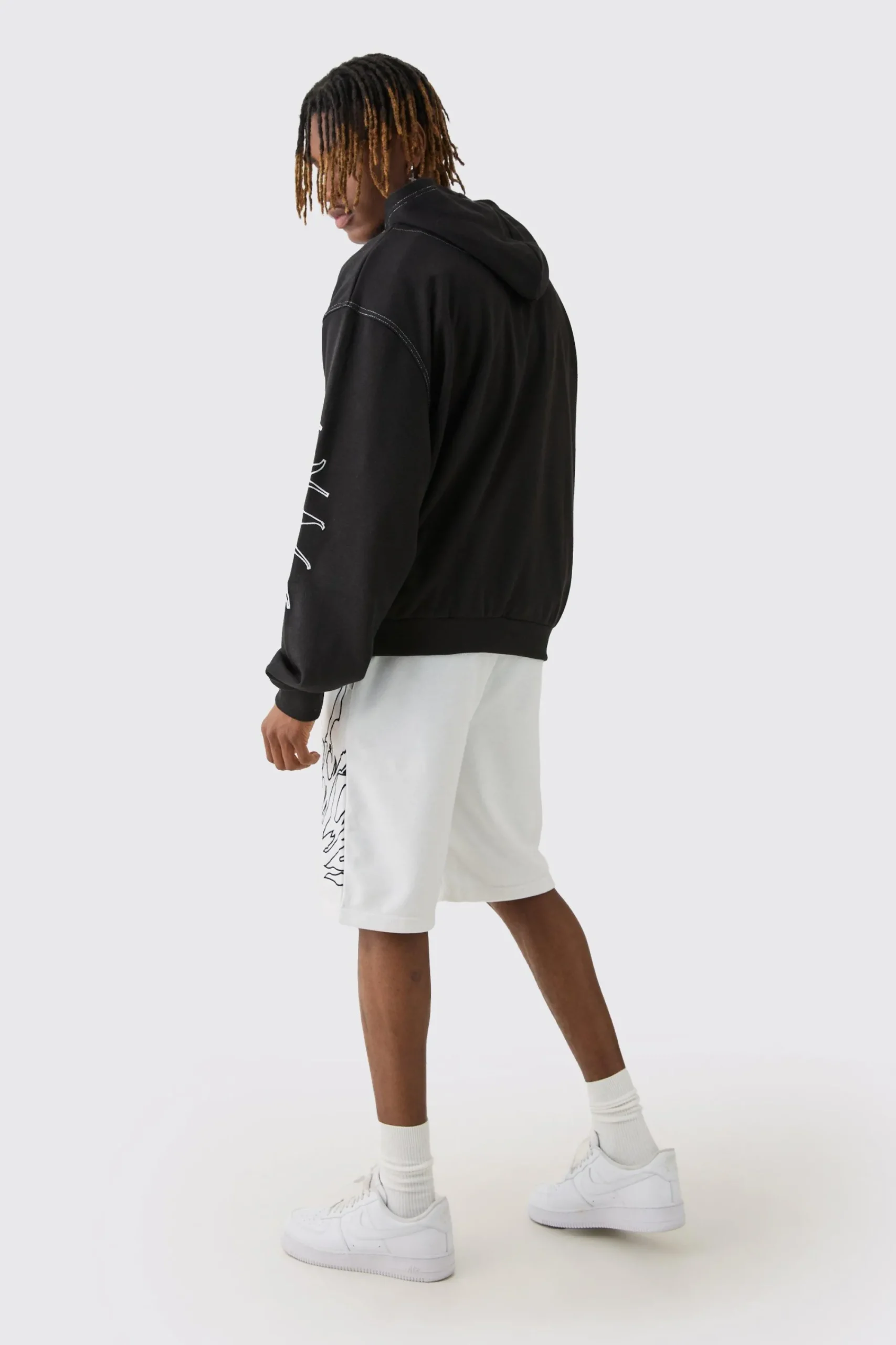 boohooMAN Tall Loose Fit Embroidery Shorts | UK| Shorts