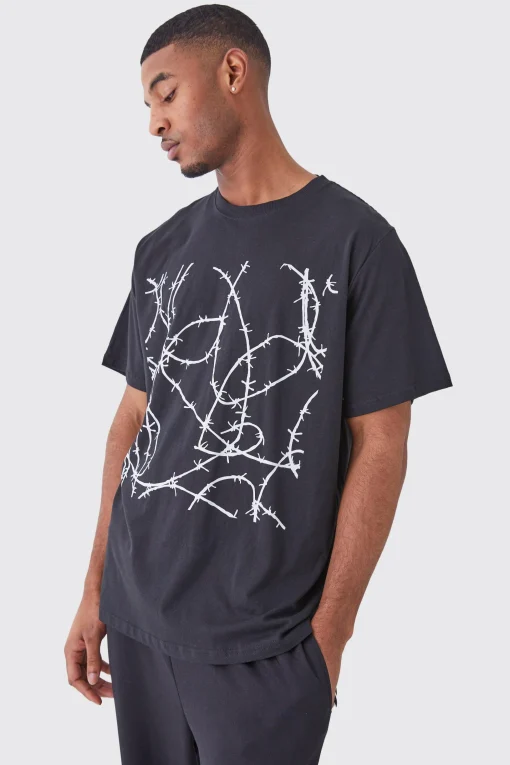 Tall Oversized Barbwire Chest Print T-shirt | UK^boohooMAN Sale