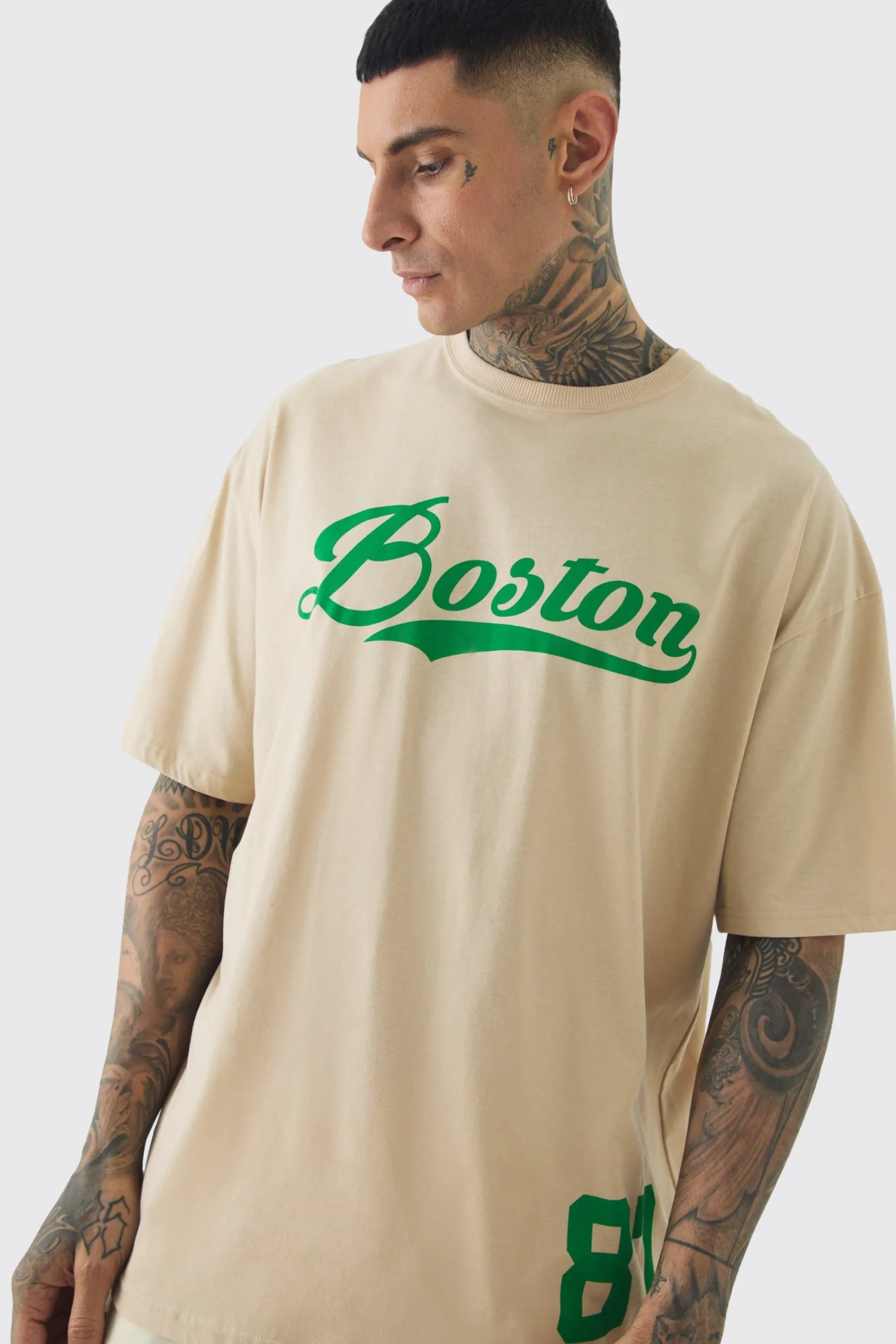 Tall Oversized Boston Varsity Print T-shirt | UK^boohooMAN Outlet