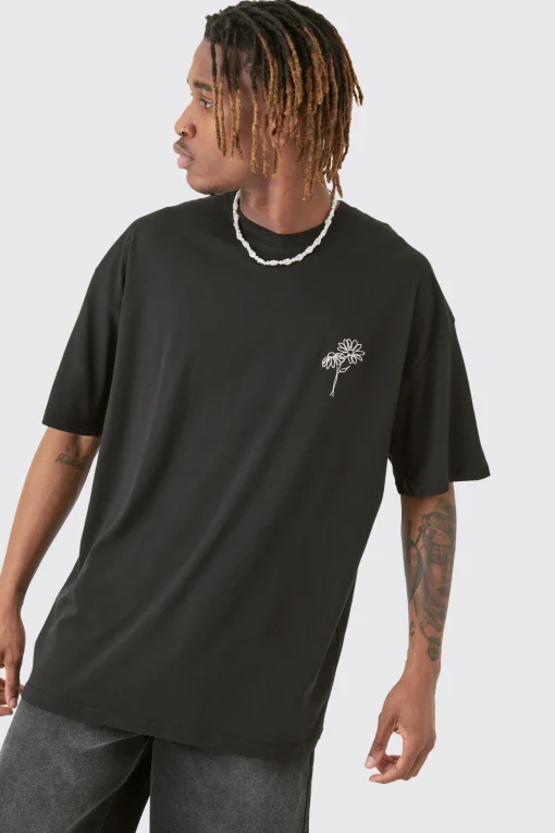 Tall Oversized Stencil Floral Embroidered T-shirt In | UK^boohooMAN Outlet