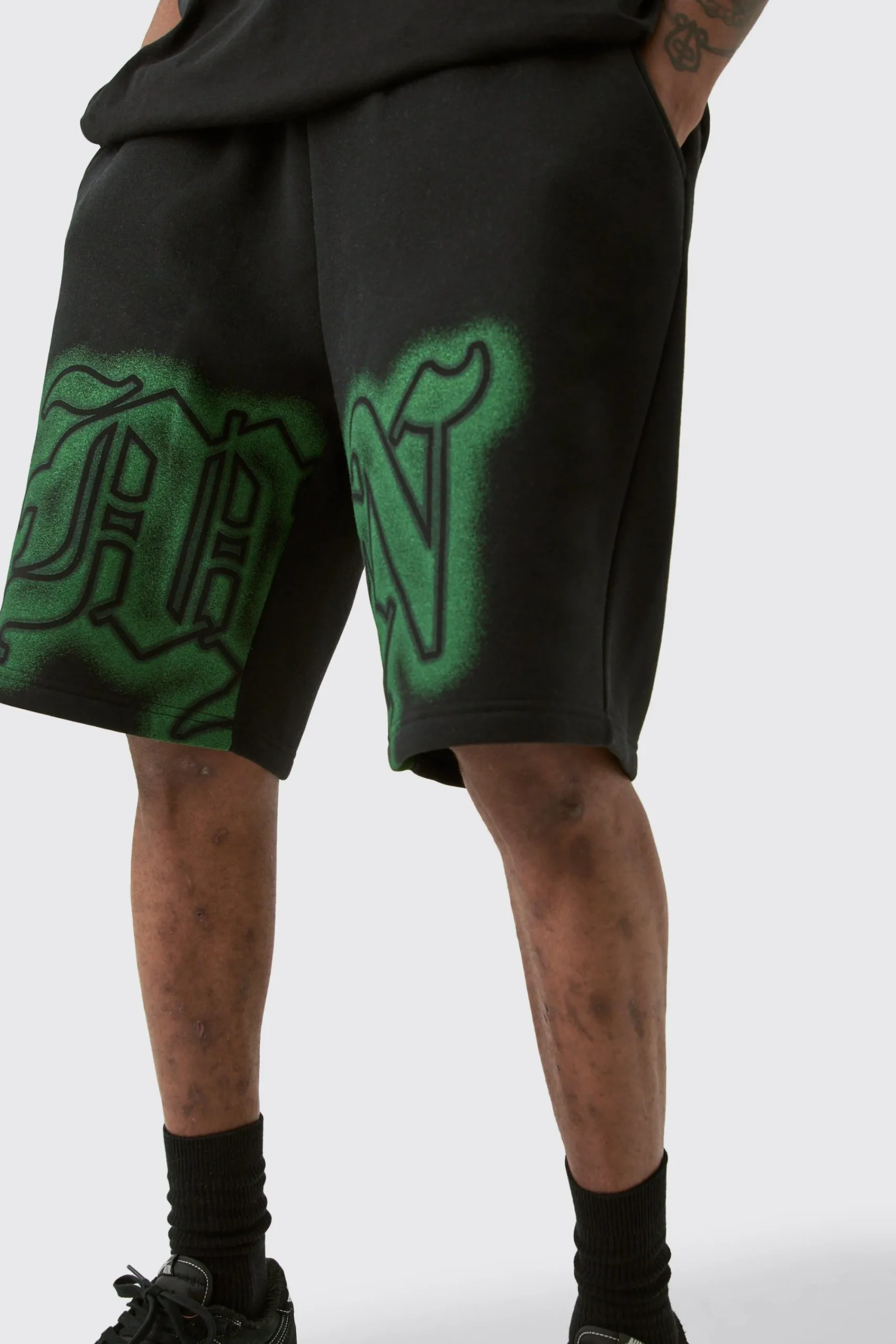 boohooMAN Tall Relaxed Gothic Man Grafitti Spray Short | UK| Shorts