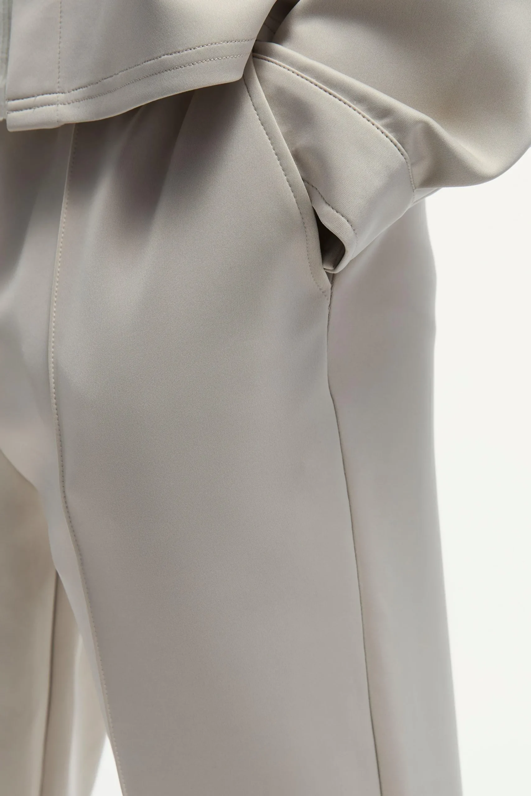 boohooMAN Tapered Pintuck Scuba Trouser | UK| Trousers|Sets & Co-Ords