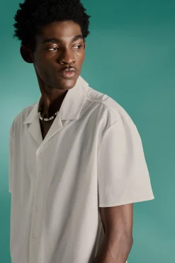 boohooMAN Technical Stretch Oversized Short Sleeve Shirt | UK| Shirts