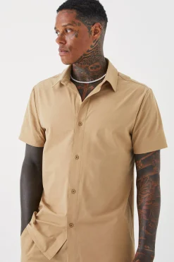 boohooMAN Technical Stretch Shirt & Short | UK| Sets & Co-Ords