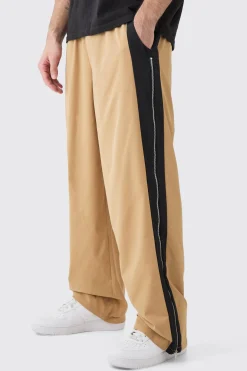boohooMAN Technical Stretch Zip Gusset Wide Leg Trousers | UK| Trousers