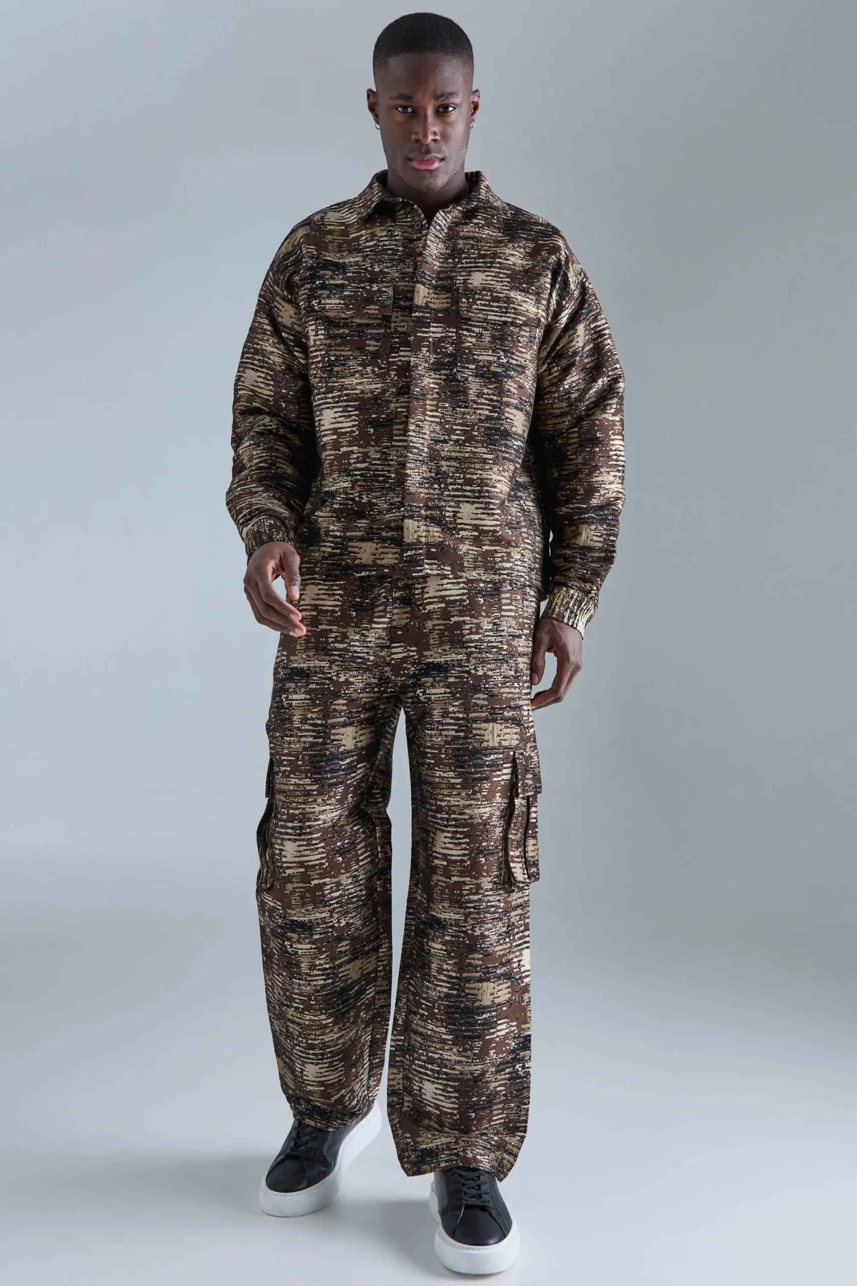 boohooMAN Textured Camo Relaxed Cargo Trouser | UK| Sets & Co-Ords