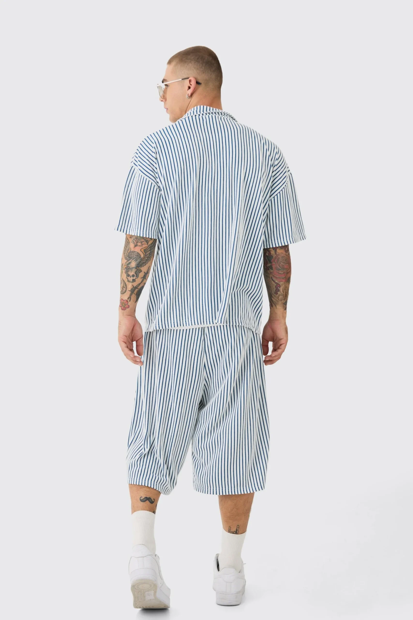 boohooMAN Two Tone Towelling Boxy Shirt And Short Set | UK| Sets & Co-Ords